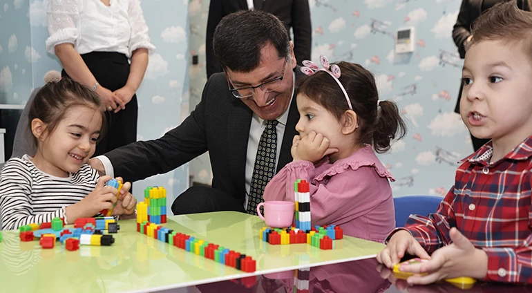 BAŞKANIMIZ KAHVECİ, GÜNDÜZ ÇOCUK BAKIMEVİ’NDEKİ ÇOCUKLARIMIZLA BİR ARAYA GELDİ