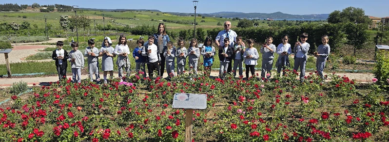 Kentin Mis Kokulu Parkı, Ziyaretçilerini Ağırlamaya Devam Ediyor
