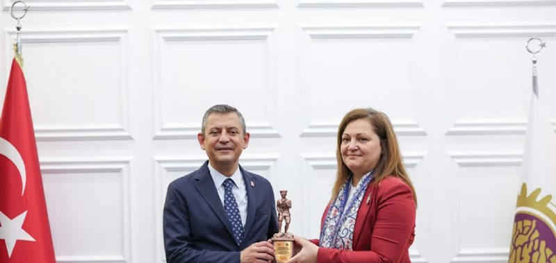 CHP GENEL BAŞKANI ÖZGÜR ÖZEL BELEDİYEMİZİ ZİYARET ETTİ