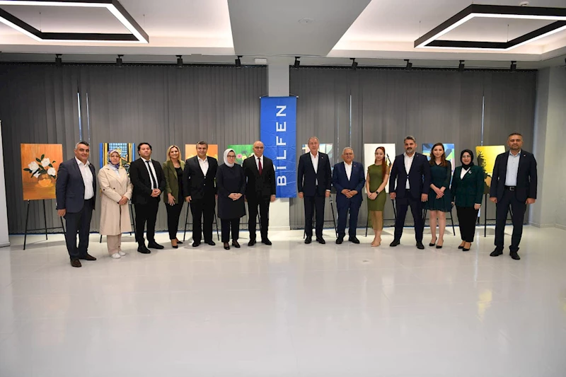 Başkan Büyükkılıç, Sanatın Kalbi Büyük Şehir Sanat Galerisi