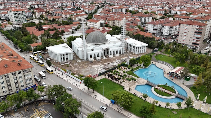 SELÇUKLU CAMİ VE KÜLLİYE PROJESİ YÜZDE 75 ORANINDA TAMAMLANDI