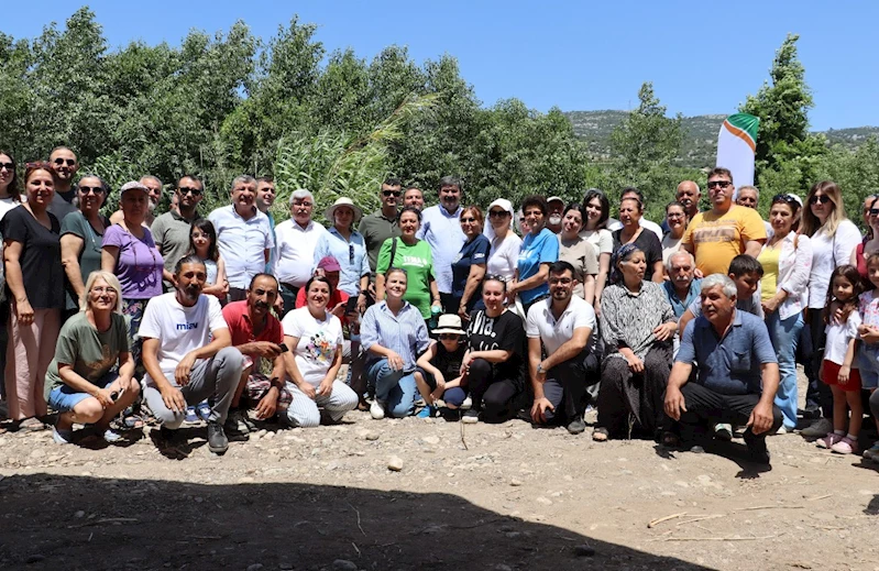 TAŞ OCAĞI YAPILMASI PLANLANAN HAMZABEYLİ MAHALLESİ’NDE ÇEVRE SORUNLARINA KARŞI “YERYÜZÜ SOFRASI” KURULDU