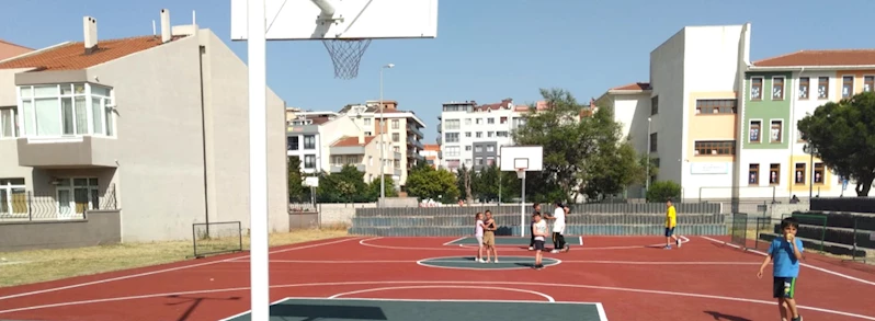 Barbaros Muhtarlık Parkı