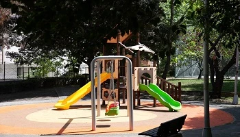 Kadıköy’de Yakılan Park Tekrar Yenilendi