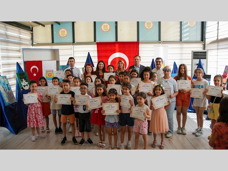 KURSİYERLER YAPTIKLARI ESERLERİ SERGİLEDİ, BÜYÜK BEĞENİ TOPLADI