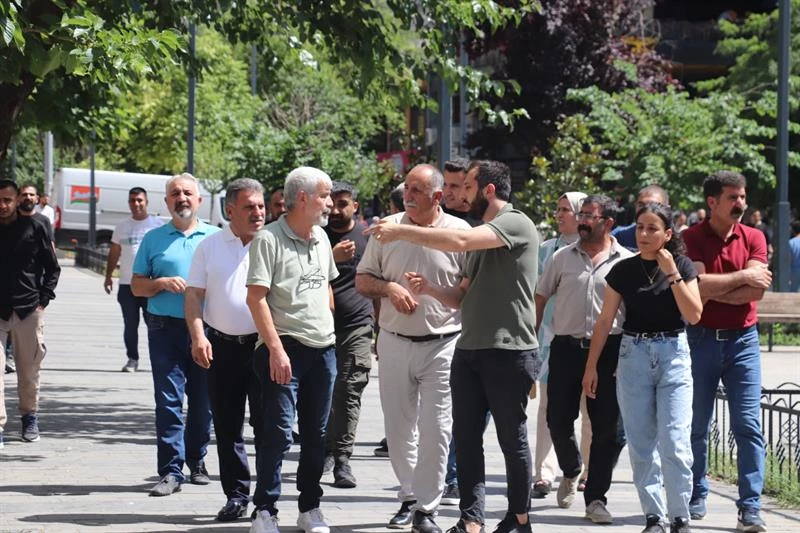 BELEDİYE EŞ BAŞKANI MEHMET KAYSİ ESNAF ZİYARETİNDE BULUNDU