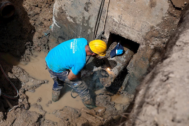 Büyükşehir’le 4 mahallenin daha içme suyu güvence altına alındı