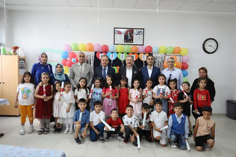 MELİKGAZİ BELEDİYESİ DÜZENLEDİĞİ KARNE ŞENLİĞİ İLE ÖĞRENCİLERİN YÜZLERİNİ GÜLDÜRDÜ