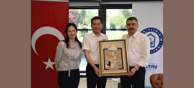 BAŞKAN YILMAZ, ÇİN HEYETİNİ YILDIRIM’DA AĞIRLADI