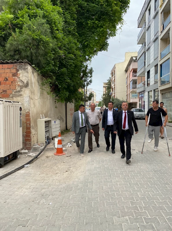 BAŞKAN BALABAN MURADİYE’DEKİ ELEKTRİK SORUNUNA DUYARSIZ KALMADI