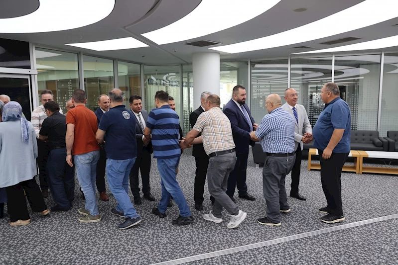 BAŞKAN KAVUŞ, MESAİ ARKADAŞLARIYLA BAYRAMLAŞTI