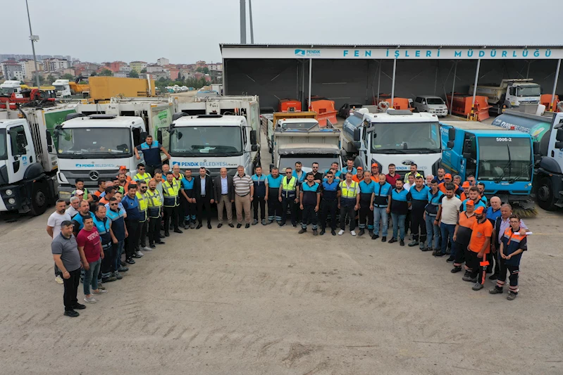 Pendik Bayrama Hazır