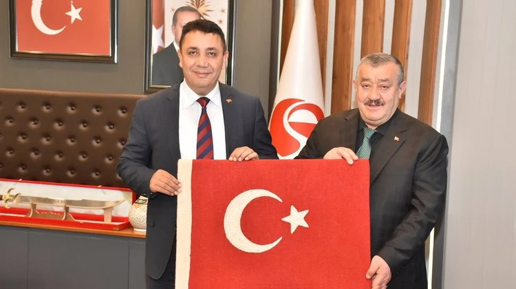 KELKİT BELEDİYE BAŞKANIMIZ SAYIN ÜNAL YILMAZ İLE BELEDİYE MECLİS ÜYESİ SAYIN ALPER DEMİR, BAŞKANIMIZI ZİYARET ETTİ