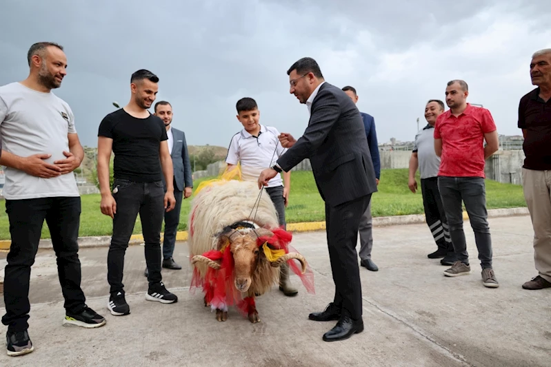 Başkan Arı’dan Hayırseverlere Teşekkür