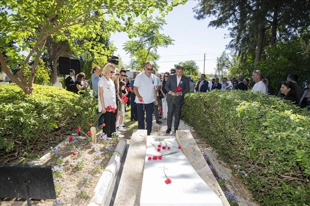 Tugay:  Bıraktığı mirastan alacağımız çok ders var