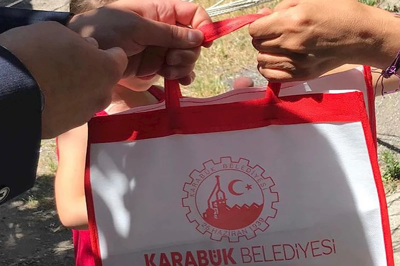 Belediyemiz Kurban Bayramında İhtiyaç Sahibi Ailelerin Yüzünü Güldürdü