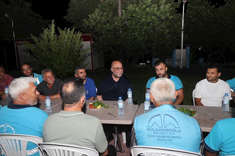 BAŞKAN AKPINAR’DAN GECE GÜNDÜZ ÇALIŞAN EKİPLERE TEŞEKKÜR