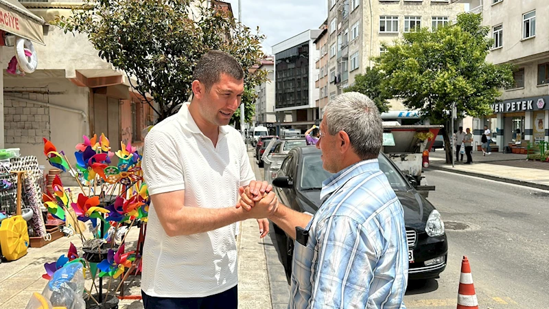 BAŞKAN TEPE, BAYRAMIN SEVİNCİNİ VATANDAŞLARLA PAYLAŞIYOR