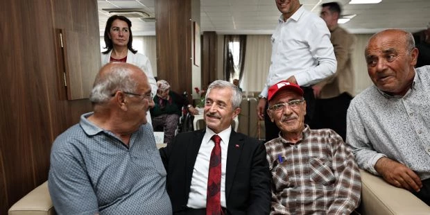 Başkan Tahmazoğlu´ndan Anlamlı Ziyaret