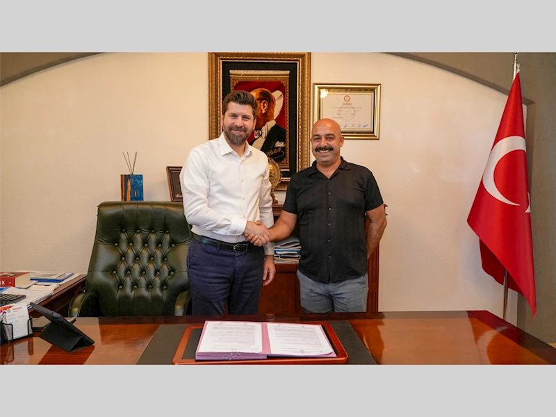 İDEAL GELECEK DERSHANESİ’NDEN TARSUS BELEDİYESİ’NE EĞİTİM DESTEĞİ