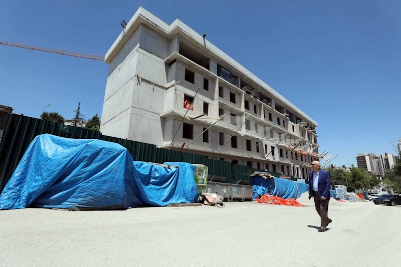 Alzheimer ve Yaşlı Yaşam Merkezi İnşaatı Yükseliyor