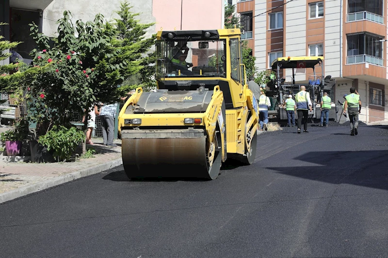 Asfaltlama çalışmaları tüm hızıyla sürüyor