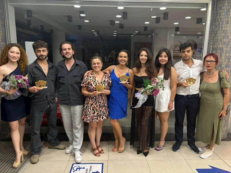 BODRUM BELEDİYESİ ŞEHİR TİYATROSUNA 3 ÖDÜL