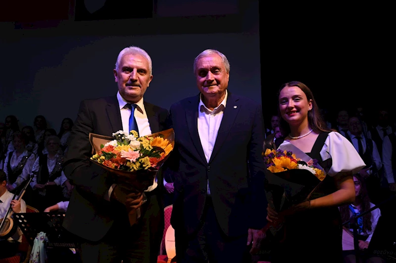 -BOZÜYÜK BELEDİYESİ TÜRK HALK MÜZİĞİ KOROSU’NDAN “YÖRE YÖRE EZGİLERİMİZ” TÜRKÜ ŞÖLENİ