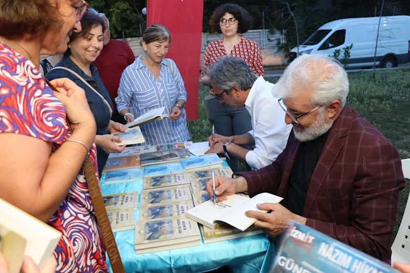 İZMİT BELEDİYESİ, TÜRK EDEBİYATI’NIN  “MAVİ GÖZLÜ DEVİ” NAZIM HİKMET’İ ANDI