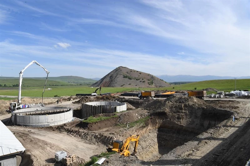 SAYILĞAN, İÇME SUYU ARITMA TESİSİNİN İNŞAATINI GEZDİ