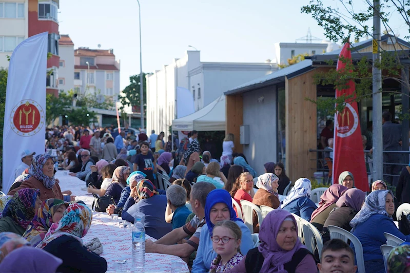 BİNLERCE BİLECİKLİ HIDIRELLEZ ŞENLİKLERİNDE BULUŞTU
