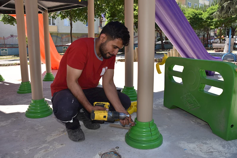 Esenler’de Bir Park Daha Yenileniyor