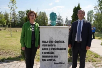 NAZIM HİKMET, DOĞANÇAYIR