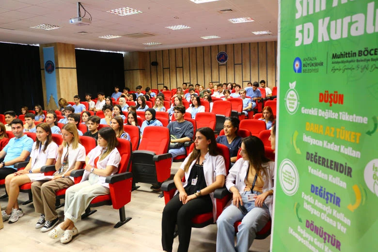 Büyükşehir Belediyesinden “Yeşil Gülüş” Projesine Destek