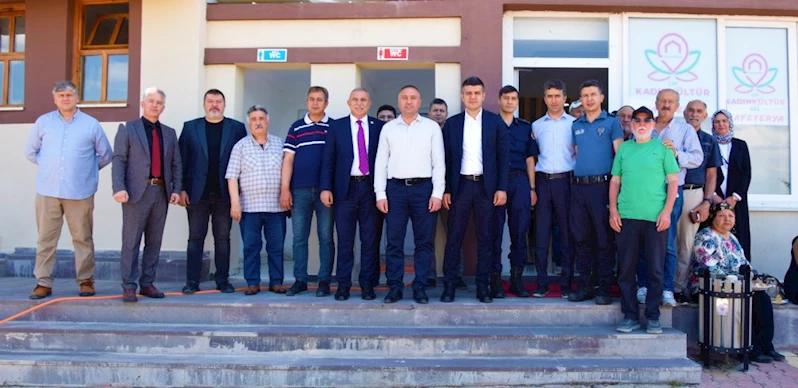 BELEDİYE BAŞKANIMIZ YAŞAR KEMAL KANTARTOPU HALK EĞİTİM SERGİSİ AÇILIŞINA KATILDI.