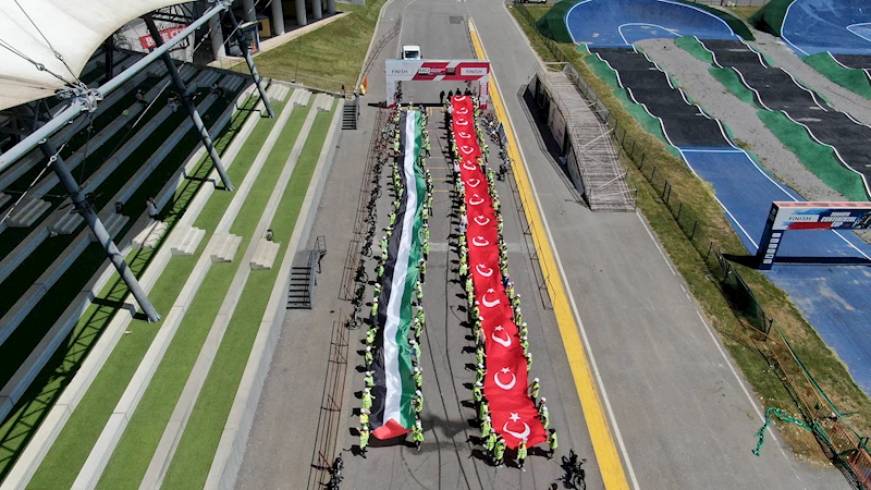 Dünya Bisiklet Günü’nde pedallar Filistinli çocuklar döndü