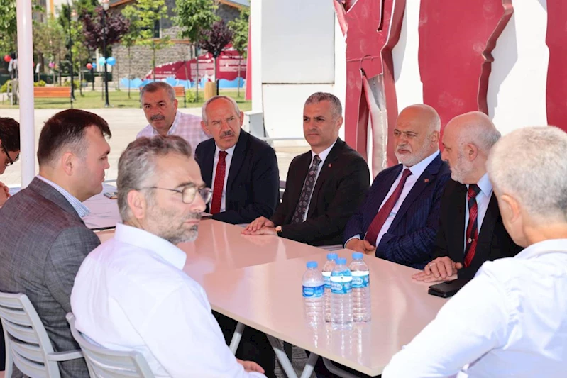 BAŞKANIMIZ ENGELLİ ÖZEL BİREYLER VE AİLELERİ İLE PİKNİKTE BİR ARAYA GELDİ