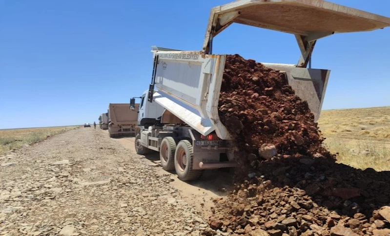 Büyükşehir’den Siverek Kırsalında Stabilize Yol Çalışması