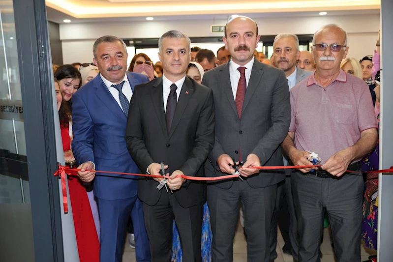 BAŞKANIMIZ HALK EĞİTİM MERKEZİMİZİN GELENEKSEL YIL SONU SERGİSİ