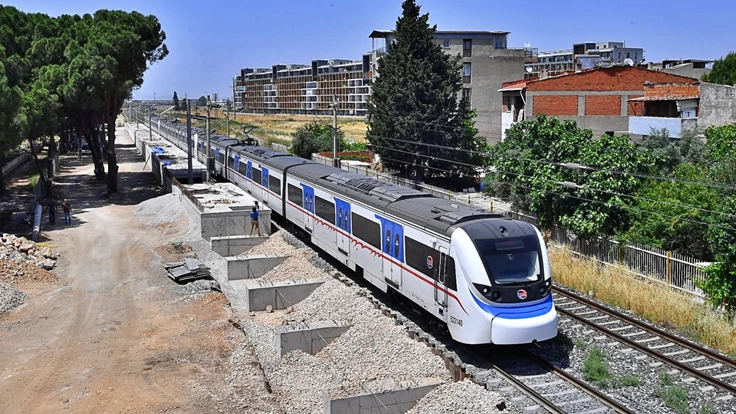 Katip Çelebi Üniversitesi ve Gürçeşme İZBAN’a bağlanıyor