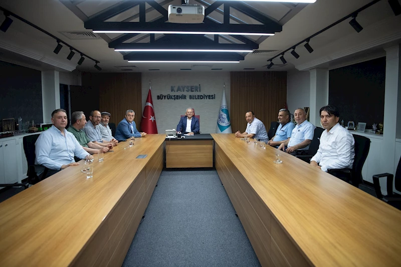 Esnaf Dostu Başkan Büyükkılıç, Hal Kompleksi Esnaflarını Ağırladı