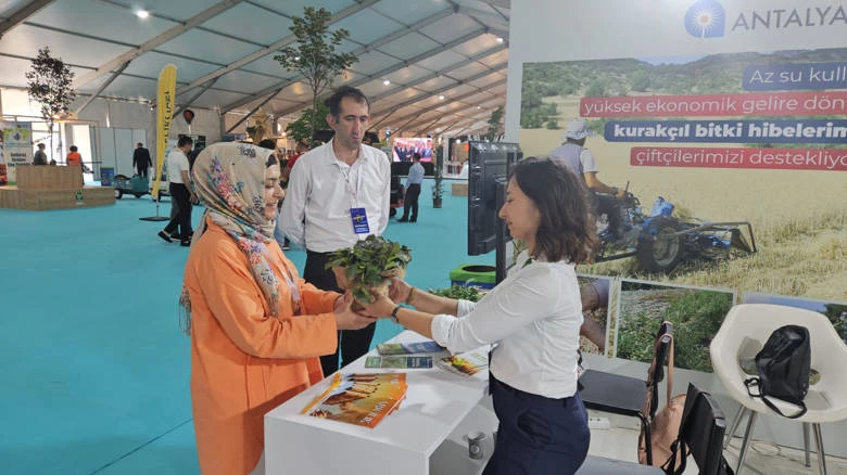 Antalya Büyükşehir Belediyesi Çevrefest’e katıldı