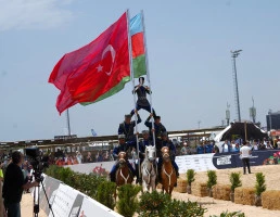 BAŞKAN YILDIRIM ETNOSPOR KÜLTÜR FESTİVALİNE KATILDI