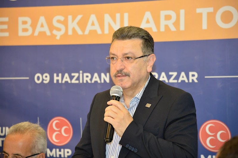 BAŞKAN GENÇ: ÖNÜMÜZDE HİZMET DOLU 4 YIL VAR