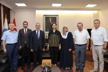 ESKİŞEHİR İL MÜFTÜSÜ BEKİR GEREK’TEN BAŞKAN ÜNLÜCE’YE VEDA ZİYARETİ