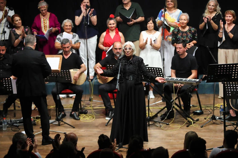 Konserle Tazelendiler