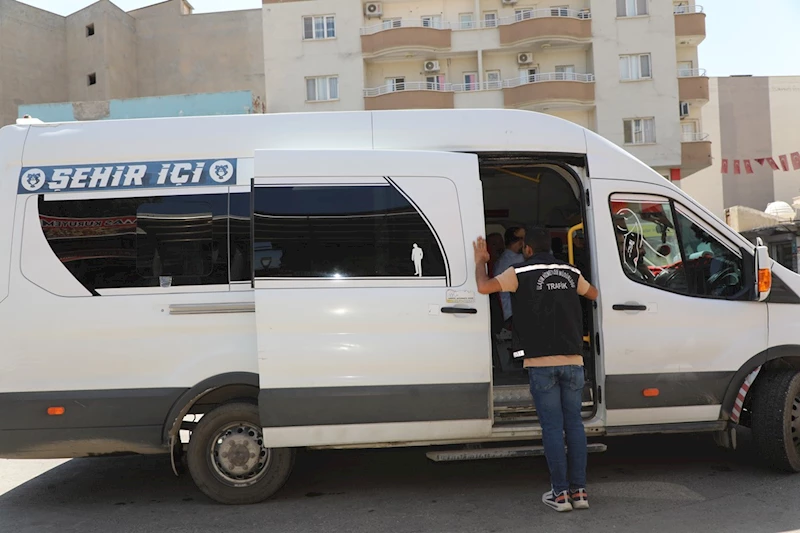 Cizre Belediyesi şehir içi minibüs hatlarına sıkı denetim