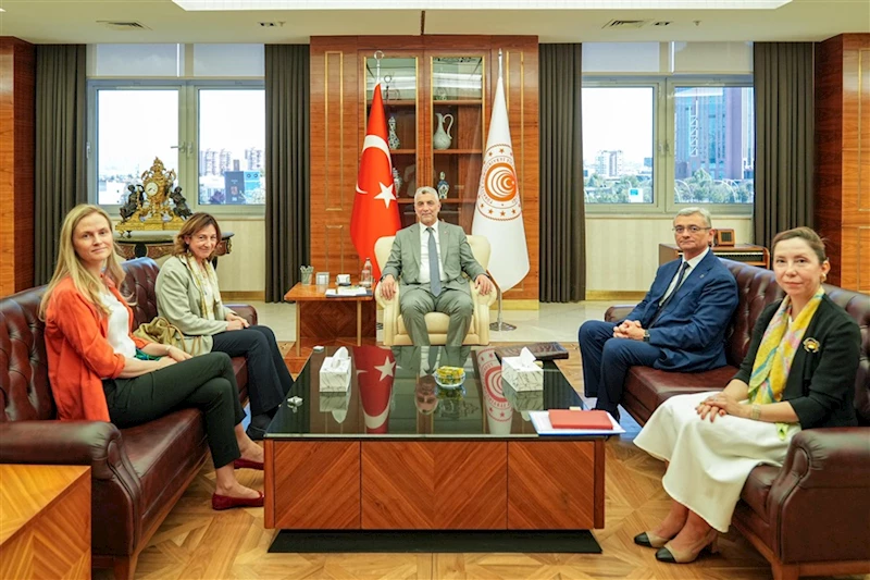 Ticaret Bakanı Ömer Bolat, İspanya