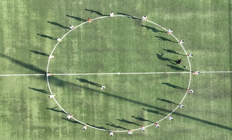 Büyükşehir Futbol Yaz Okulu Geleceğin Futbolcularını Yetiştiriyor