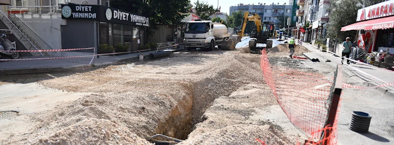 Bahriye Üçok Caddesinde Altyapı Çalışması Devam Ediyor
